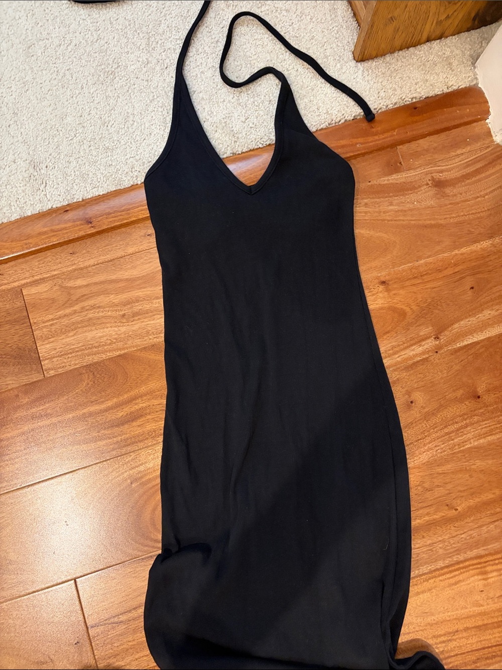 Old Navy Ribbed Black V-Neck Halter Midi Dress